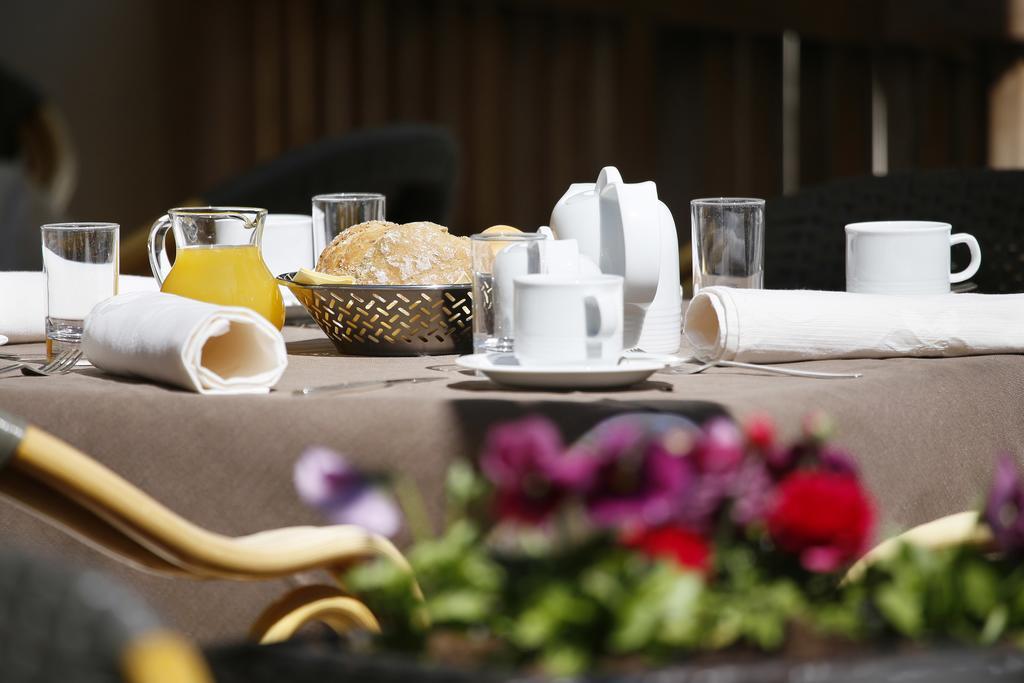 Parkhotel Tirolerhof Лагундо Екстериор снимка