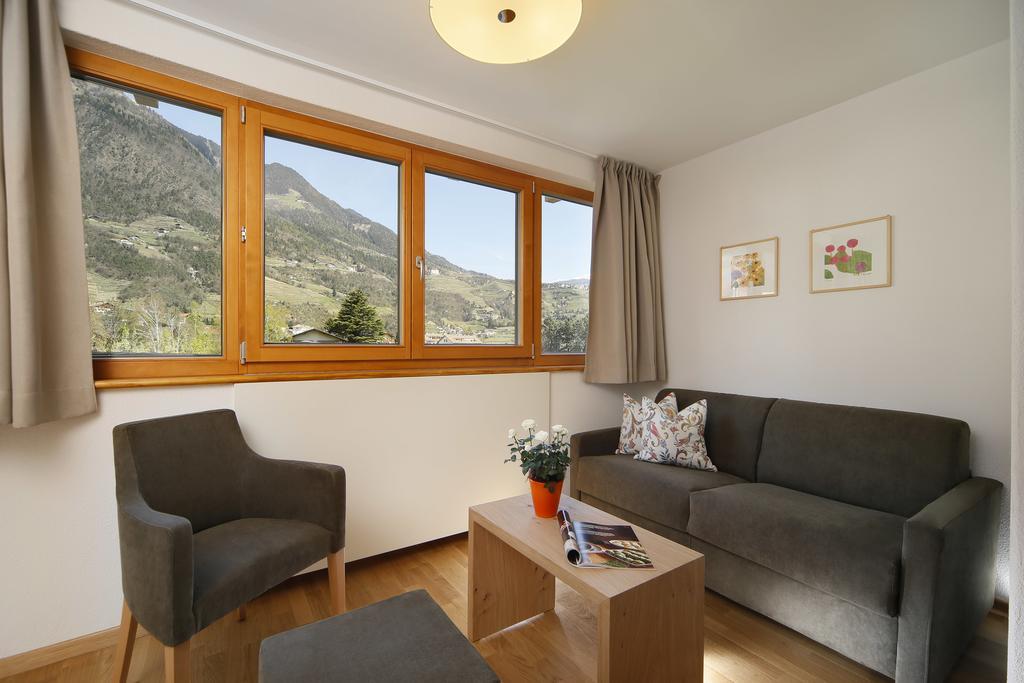 Parkhotel Tirolerhof Лагундо Екстериор снимка