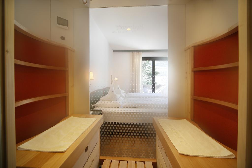 Parkhotel Tirolerhof Лагундо Екстериор снимка