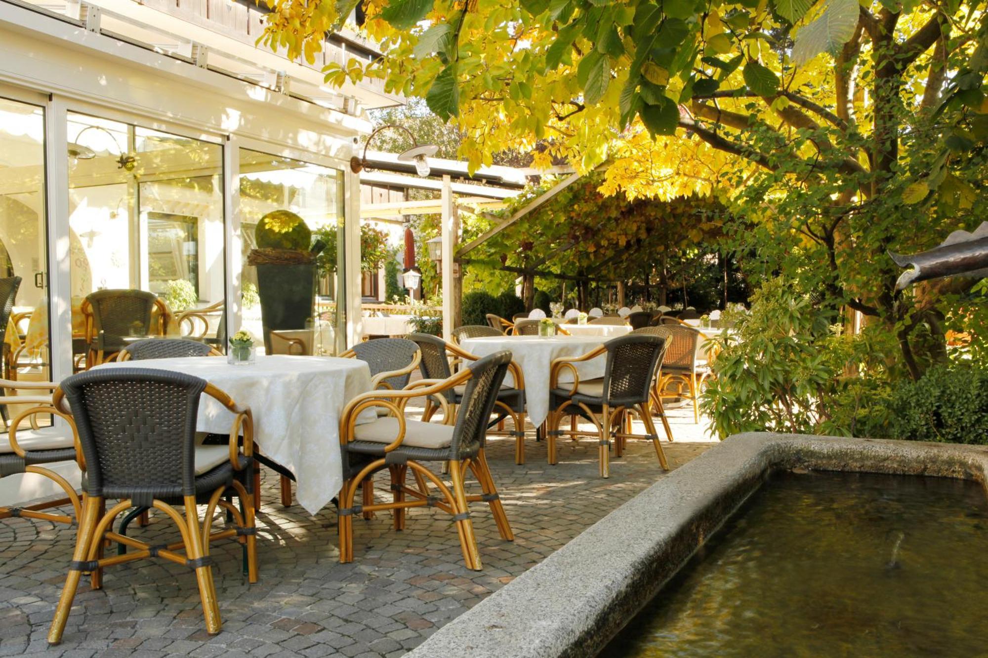 Parkhotel Tirolerhof Лагундо Екстериор снимка