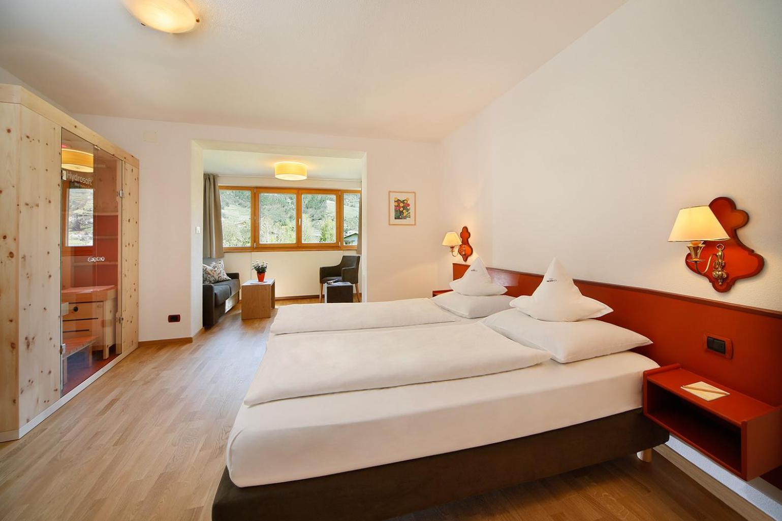Parkhotel Tirolerhof Лагундо Екстериор снимка